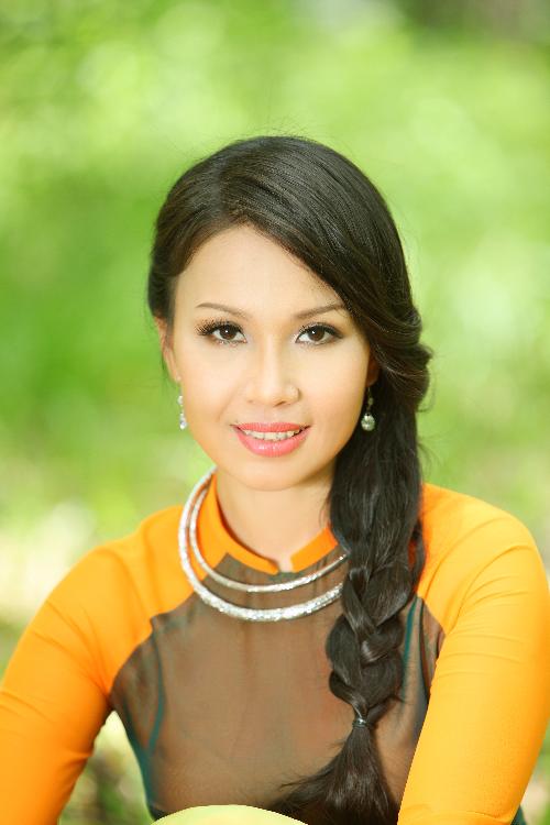 Ca si Cam Ly: Hay can than trong an uong, ve sinh va thoi tiet