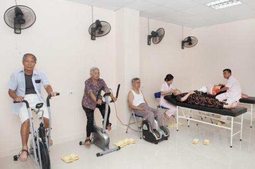 Trung tâm chăm sóc người cao tuổi Diên Hồng (Viện Dưỡng Lão Diên Hồng)