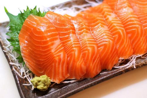 Cá biển giàu omega-3 bổ sung dưỡng chất cho người sau mổ ruột thừa
