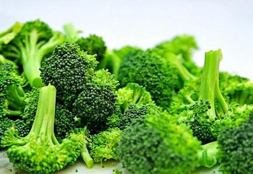 Những người bị thoát vị đĩa đệm nên ăn bông cải xanh mỗi ngày