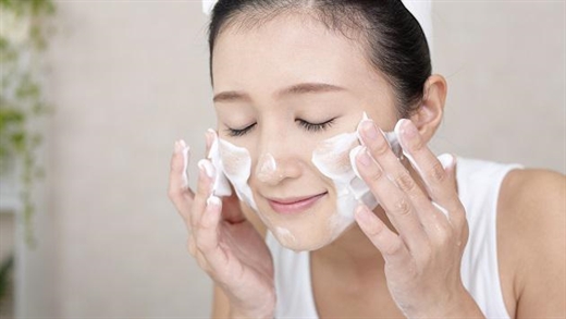 Danh bay mun dau den chi bang nhung thoi quen don gian hang ngay