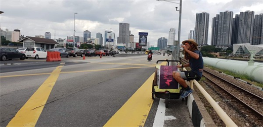 Thuc hu chuyen 'phuot thu' chay bo 4500km lien tuc trong 90 ngay ma khong an thit dong vat?
