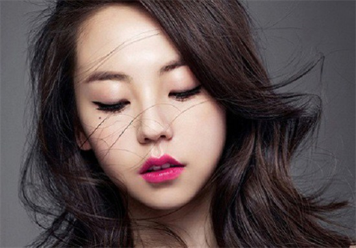 Nhung mau son moi cuc 'hot' nua cuoi 2019 duoc cac chi em ua chuong