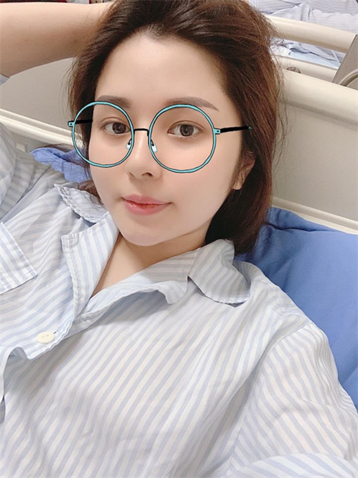 MC Dieu Linh bi ung thu mau, can benh nay co nguyen nhan va trieu chung ra sao?