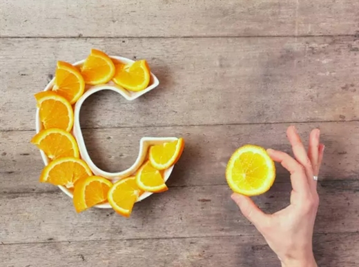 Dang mua cam, mua buoi nhung dung an qua nhieu vi thua vitamin C cung co hai