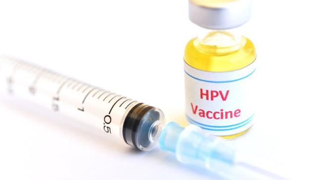Chi tiem vaccine HPV cho be gai tu 9-13 tuoi, cac be trai da bo lo co hoi ngan ngua ung thu suot nhieu nam qua