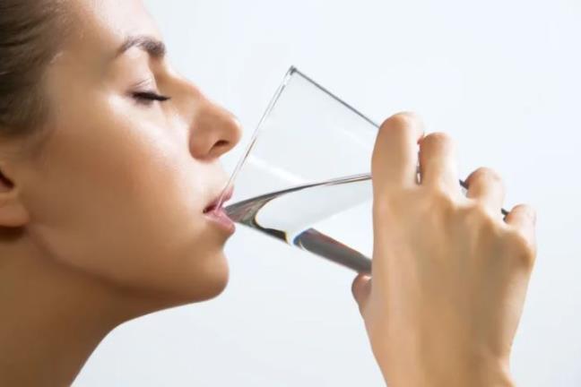 5 cach don gian de lam sach doc to tren toan bo co the 