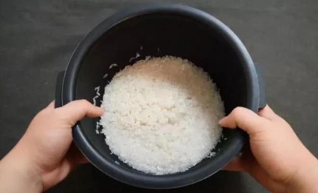 Noi com dien bi xuoc co dung duoc khong, cau tra loi se khien ban ngac nhien