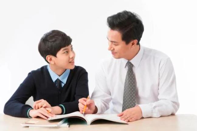 Day con cai som ve tien bac, day la bai hoc bac cha me nao cung phai thuc hien