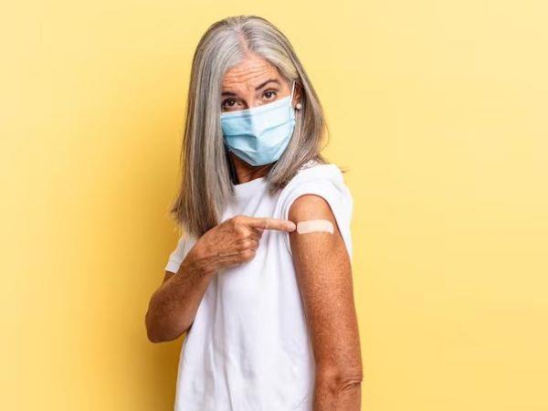 Danh sach cac loai vaccine ma nguoi tren 50 tuoi nen tiem