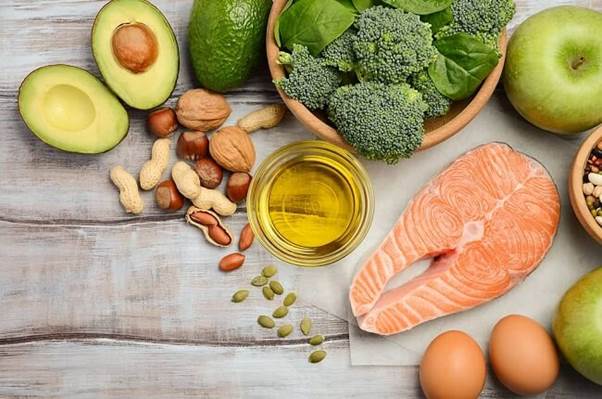 Bo sung omega-3 thuong xuyen co the giup han che tinh trang suy giam thinh luc khi ve gia