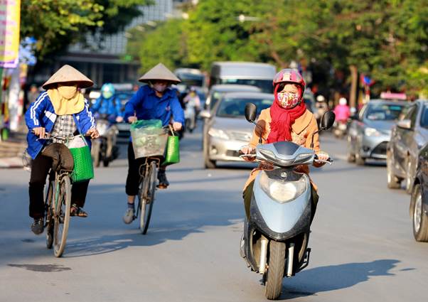 5 cach giup bao ve suc khoe khi di du lich mua nang nong, moi nguoi nen ghi nho