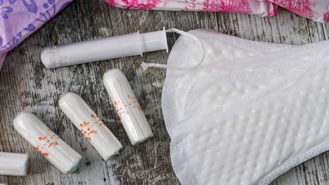 Nong: Phat hien chi, asen va cac hoa chat doc hai trong bang ve sinh tampon