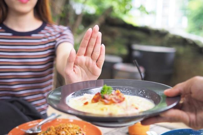 Bo bua toi co phai la “cong thuc ky dieu de giam can” hay “tu rut ngan tuoi tho”? 4 kieu bua toi nay ban nen tranh