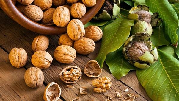 Cac chi em muon giam rung toc, nen bo sung vitamin qua 5 loai hat nay