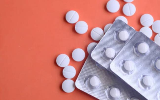 Thuoc giam dau co hai cho da day, neu khong the song thieu ibuprofen, hay nho 4 nguyen tac nay truoc khi dung