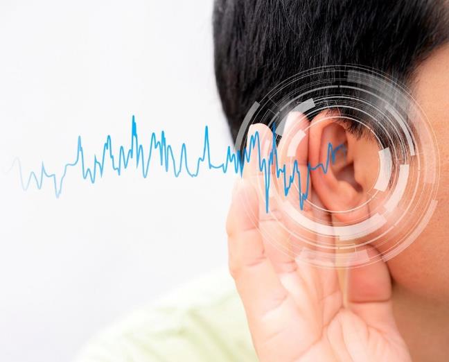 Thinh giac cua con nguoi tot nhat o giai doan nao va khi nao bat dau suy giam?