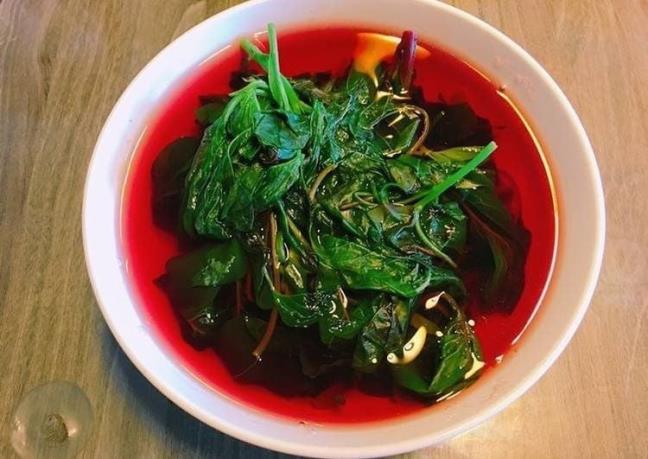 An rau den thuong xuyen co the cai thien 3 benh man tinh