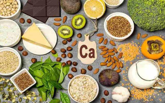 Bo sung dung 5 chat dinh duong nay de giu cho xuong chac khoe, ngan ngua loang xuong khi ve gia