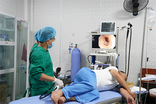 Táo bón triền miên nhiều tuần: Cảnh báo 5 bệnh đường ruột nguy hiểm Tao bon trien mien nhieu tuan: Canh bao 5 benh duong ruot nguy hiem